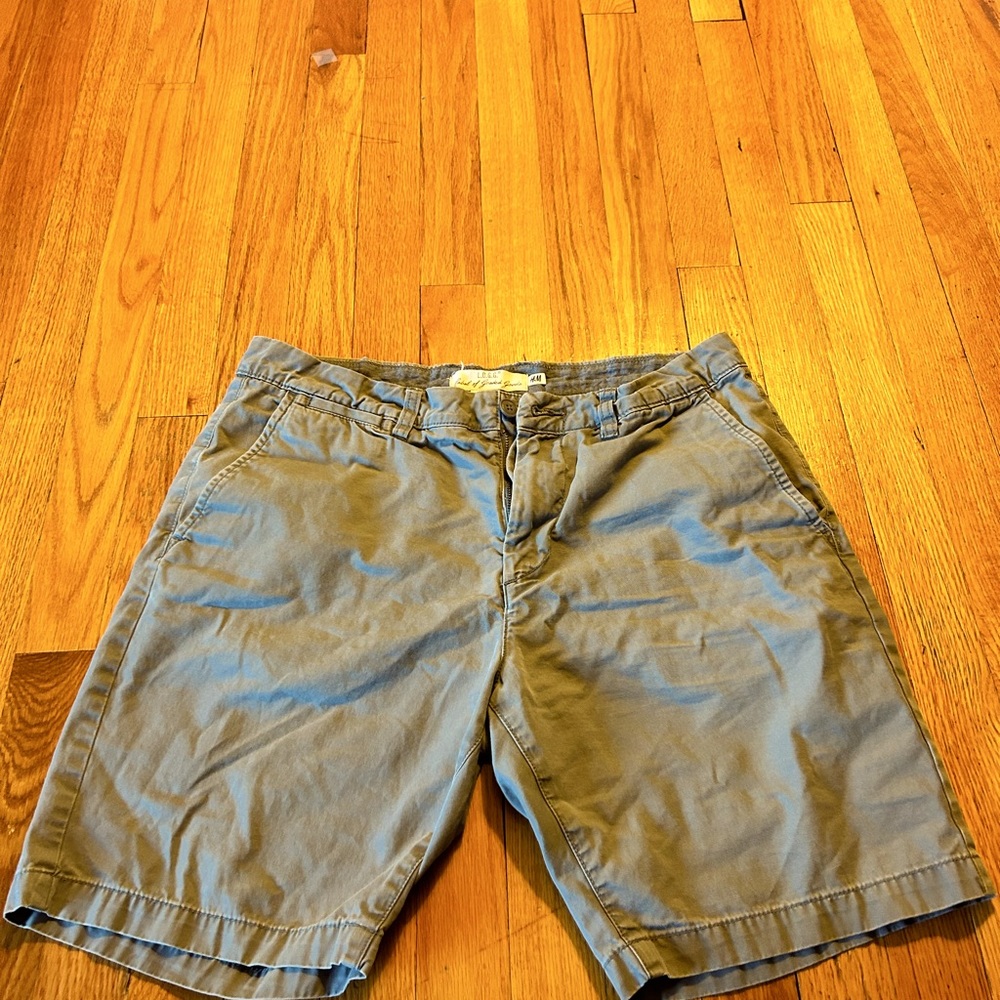 H&M grey men’s shorts size 31